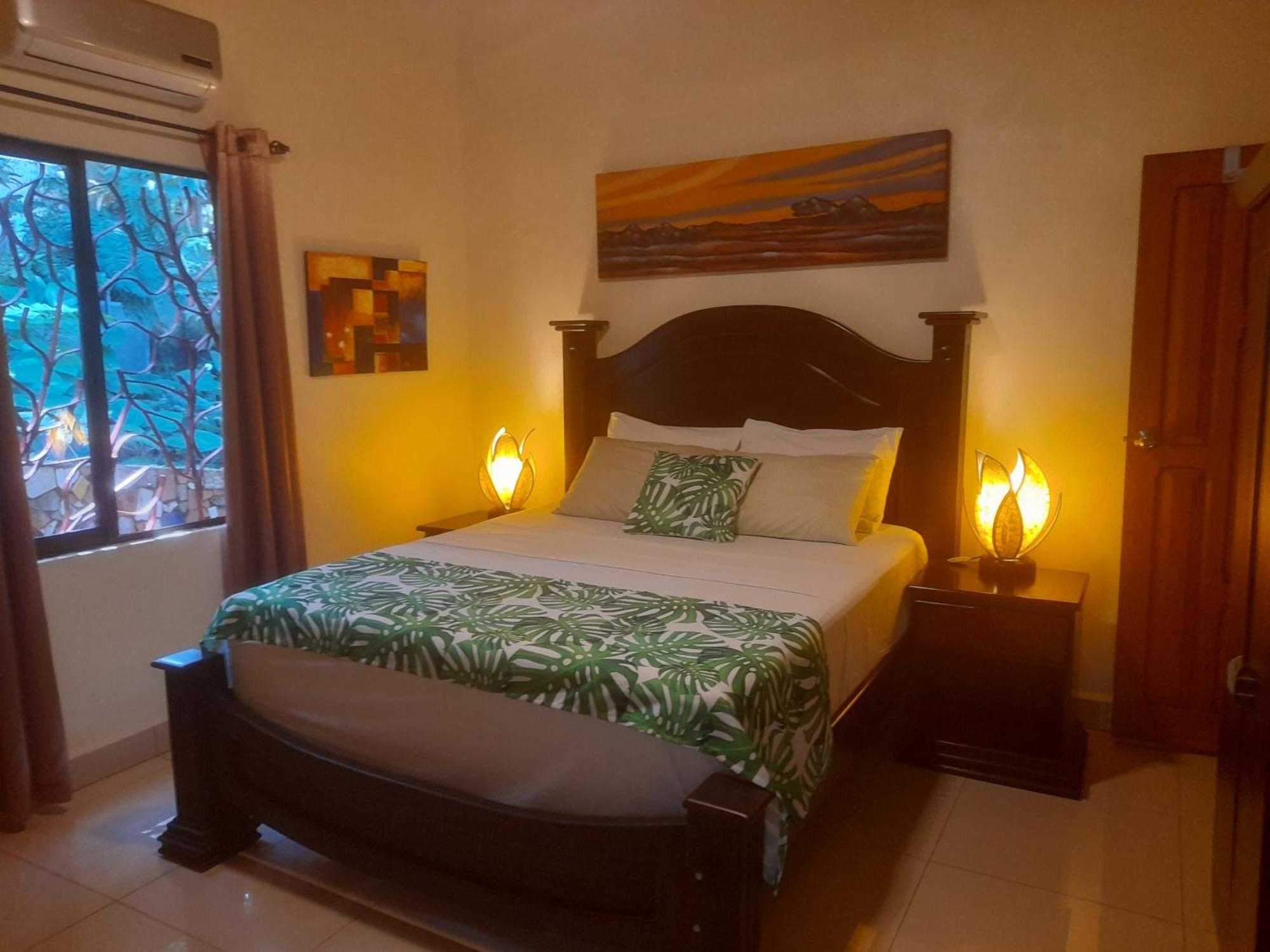 Coyaba Tropical Elegant Adult Guesthouse Manuel Antonio Exterior photo